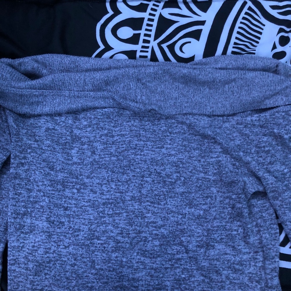 NoBo Off-the-shoulder